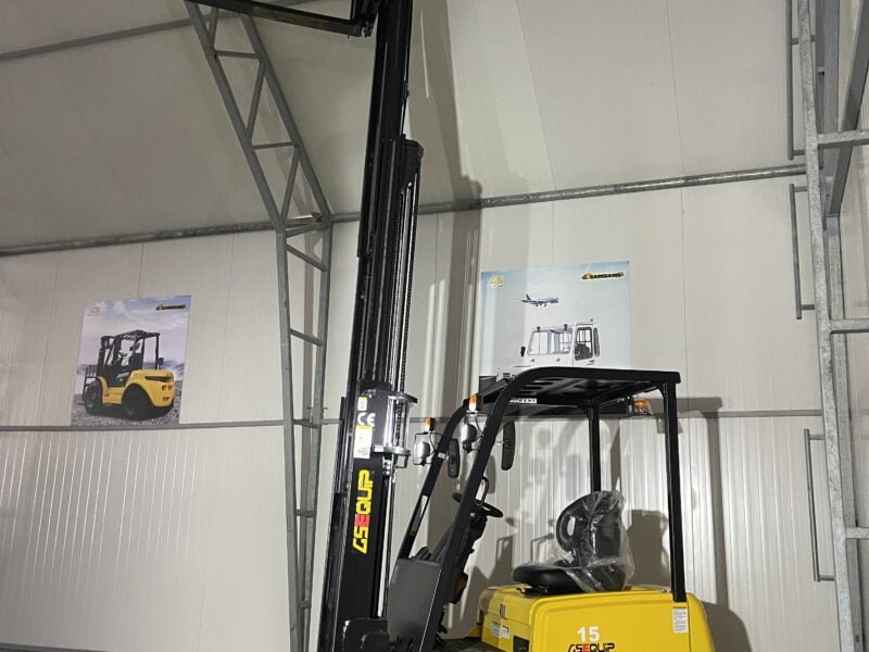 GS Electric Forklift 2024